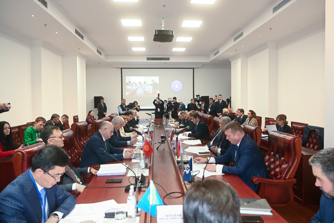 Сенаторы приняли участие в заседаниях постоянных Комиссий МПА СНГ в столице Таджикистана г. Душанбе