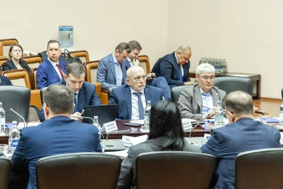 В Минэнерго прибыли делегации отраслевых министров Северо-Западного и Приволжского федеральных округов