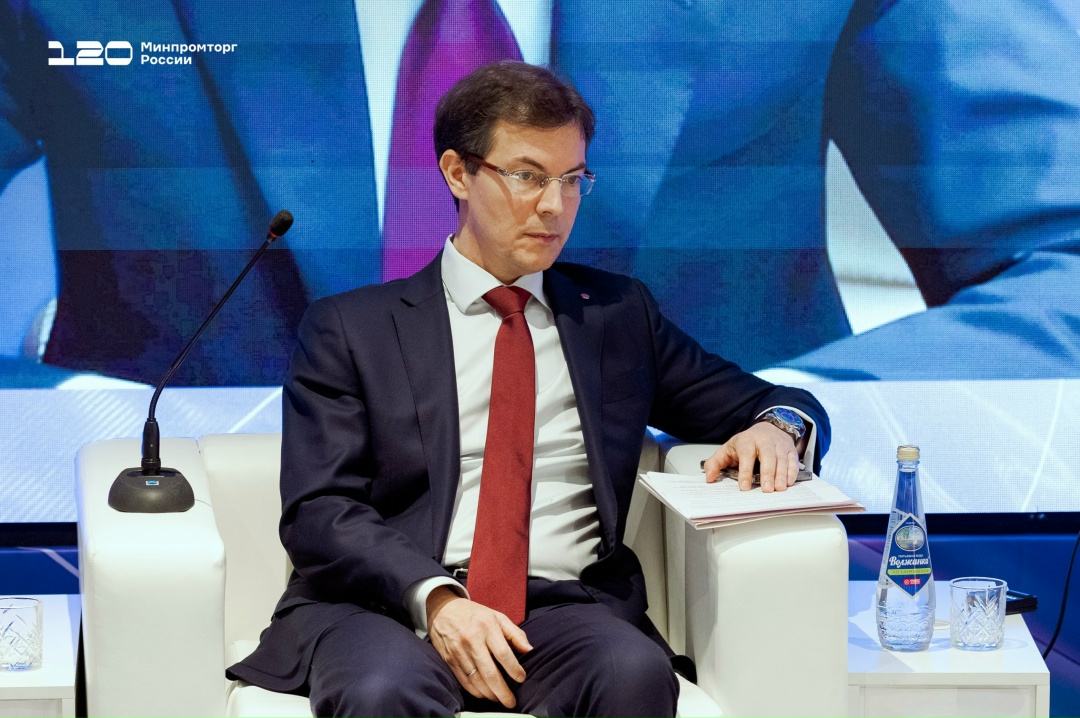 Роман Чекушов принял участие в планерном заседании Международного форума «Всемирный день качества-2025»