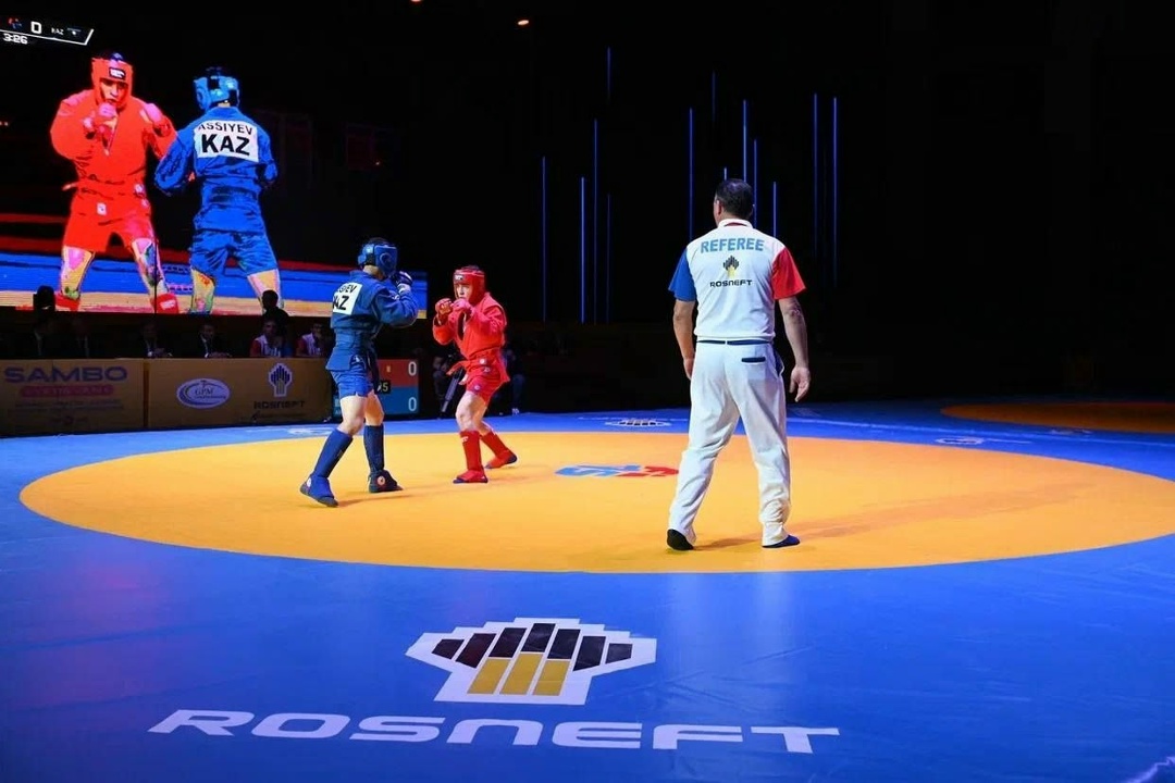 С Днём самбо! От детских турниров до мировых чемпионатов — самбо остаётся символом выдержки, техники и настоящего боевого духа России.