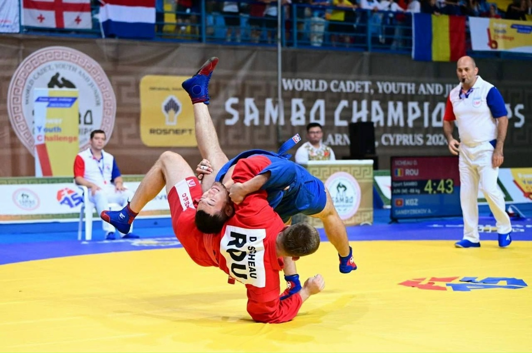 С Днём самбо! От детских турниров до мировых чемпионатов — самбо остаётся символом выдержки, техники и настоящего боевого духа России.