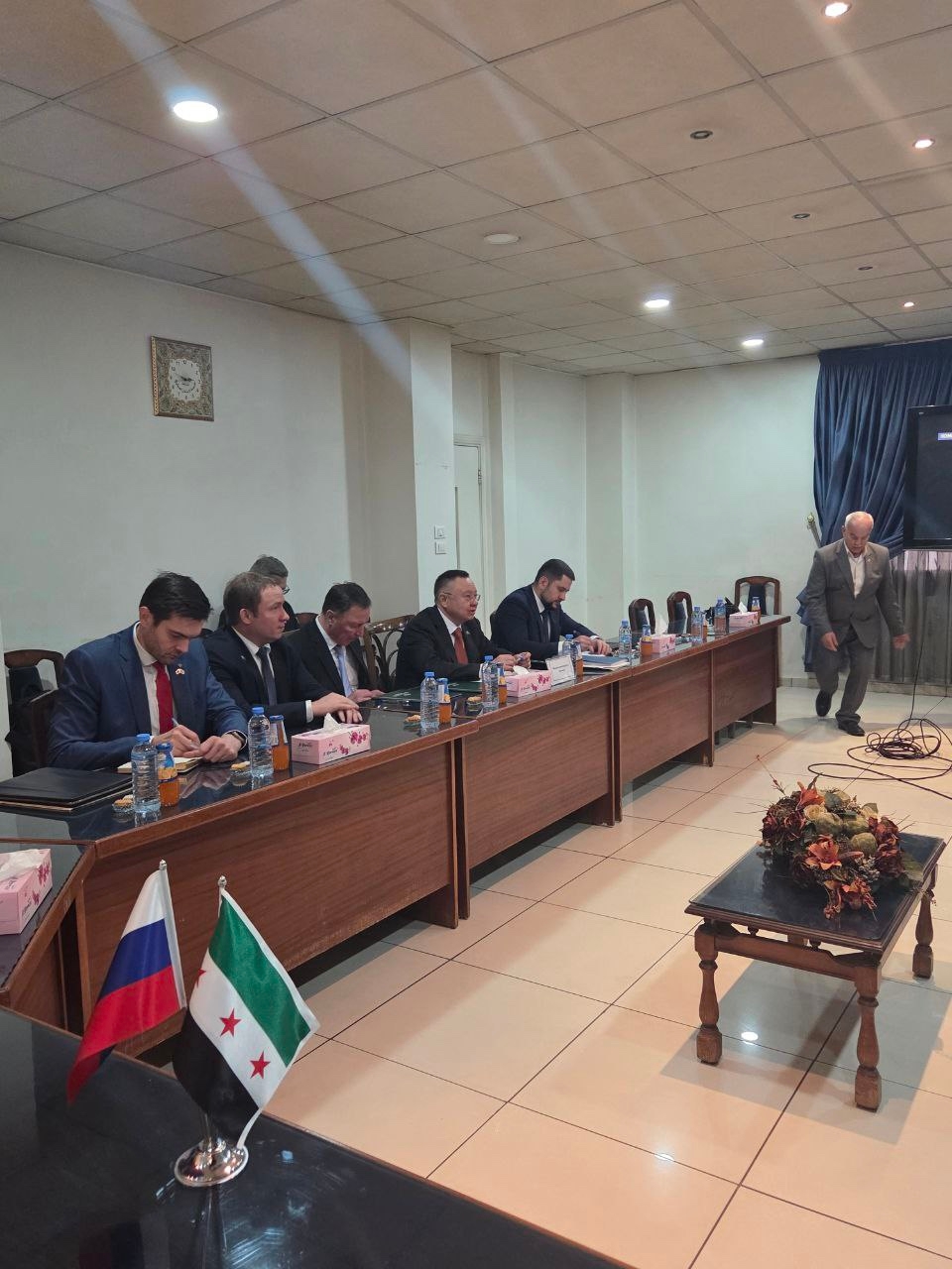 Министр строительства и ЖКХ РФ Ирек Файзуллин возглавил российскую делегацию Постоянной Российско-Сирийской комиссии по торгово-экономическому и…