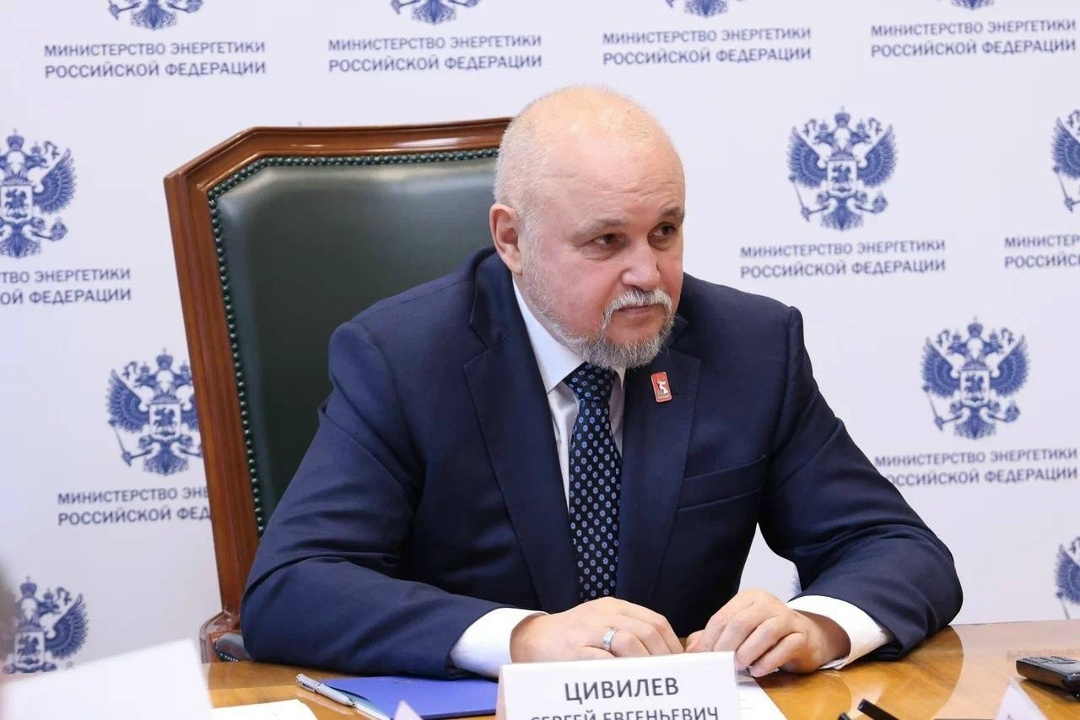 Сергей Цивилев провел рабочую встречу с Денисом Пушилиным