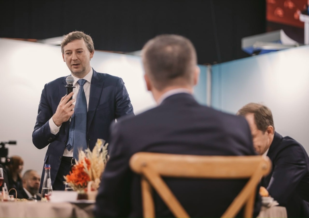 Андрей Никитин: сегодня аэропорты из функции «принять-выпустить» трансформируются в первоклассный сервис и уникальные архитектурные решения