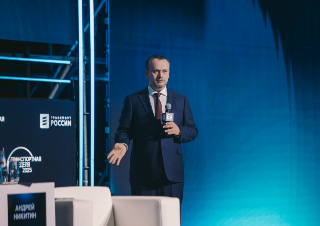 Глава Минтранса Андрей Никитин рассказал студентам о будущем транспортной отрасли.