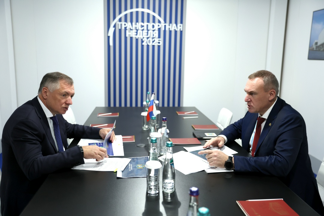 Марат Хуснуллин провел встречи с губернаторами на полях Транспортной недели.