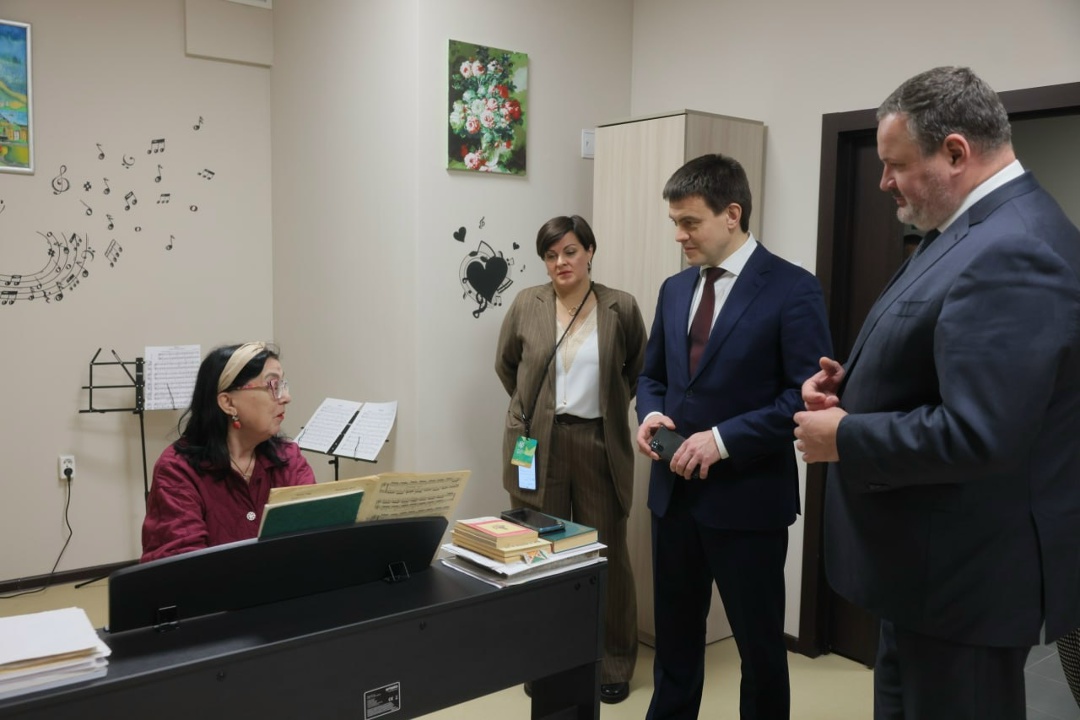 Рабочая поездка главы Минтруда Антона Котякова в Красноярский край.