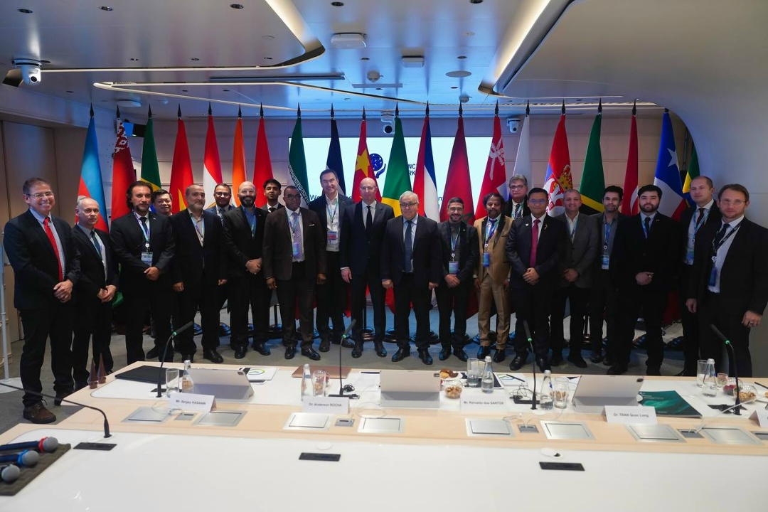 Дмитрий Чернышенко с учеными представили прогноз для фундаментальной ИИ-науки.