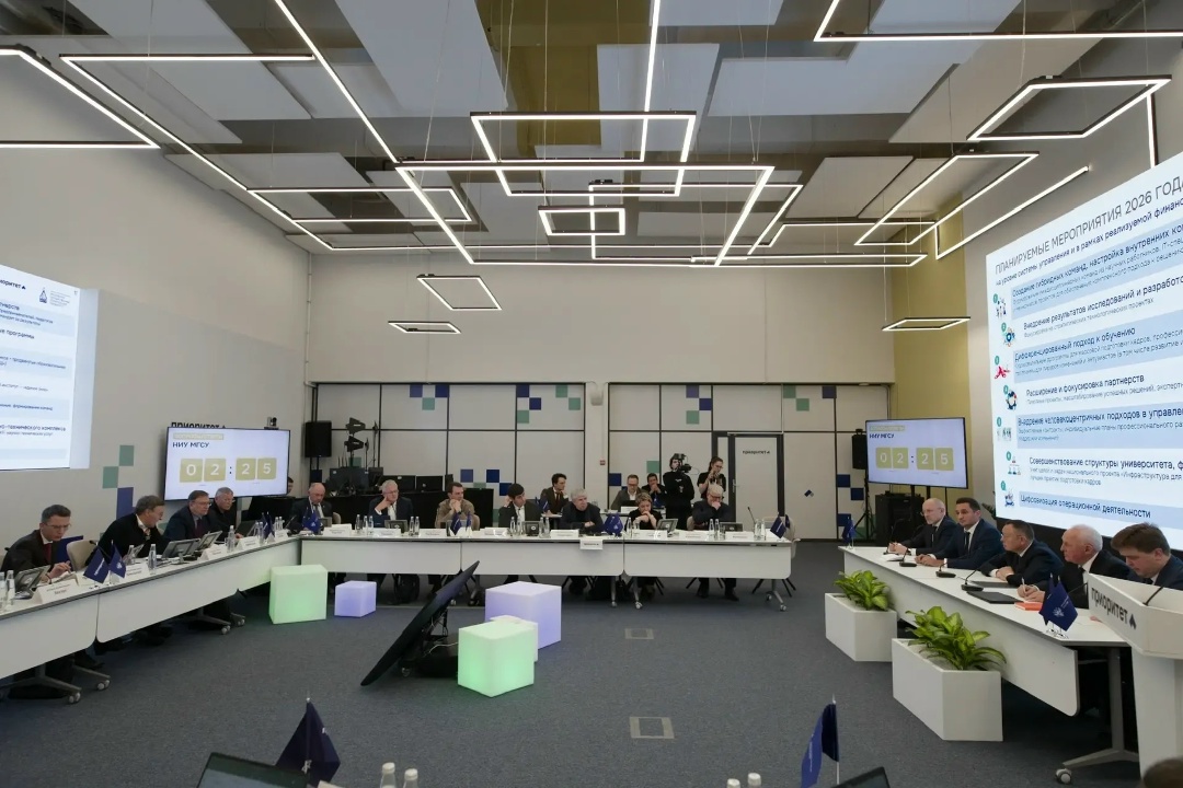 Министр строительства и ЖКХ РФ Ирек Файзуллин принял участие в заседании Совета по поддержке программ развития образовательных организаций высшего образования…