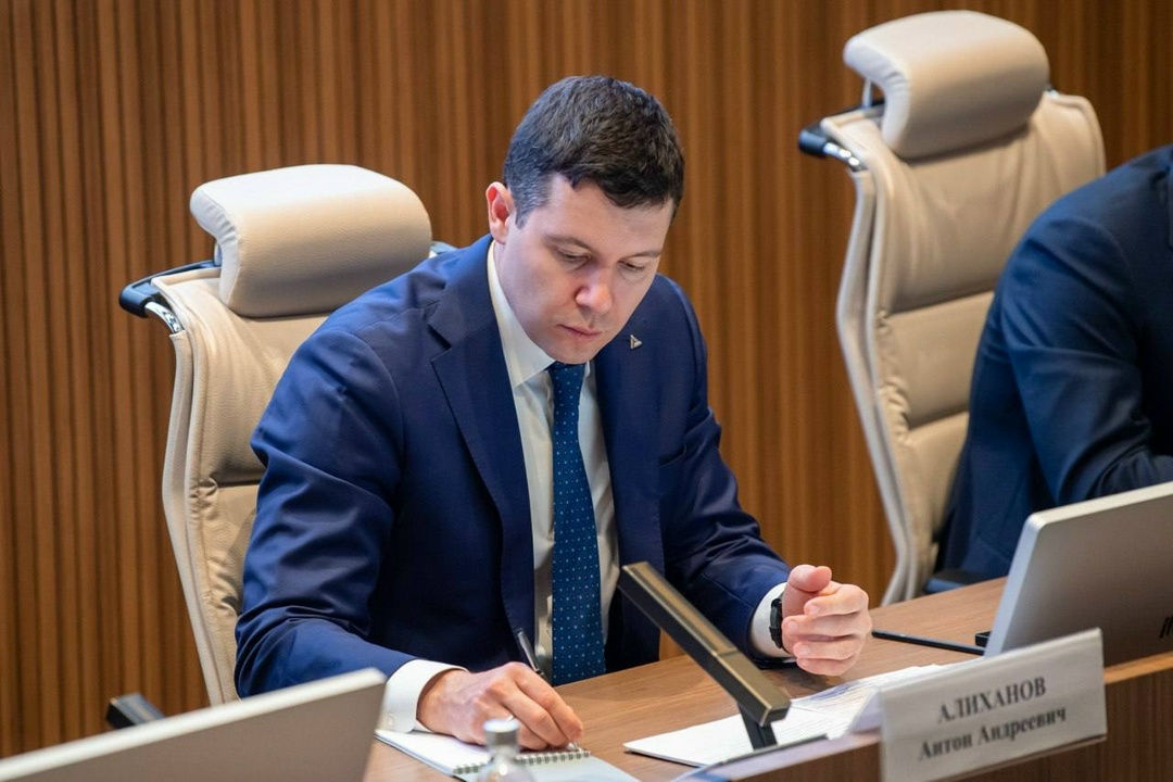 Валерий Фальков и Антон Алиханов встретились с молодыми учеными, конструкторами и инженерами госкорпорации «Ростех».