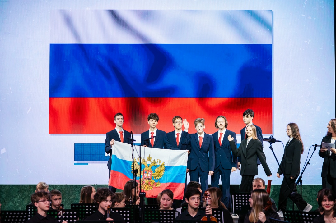 В «Сириусе» стартовала Международная естественно-научная олимпиада юниоров IJSO-2025.