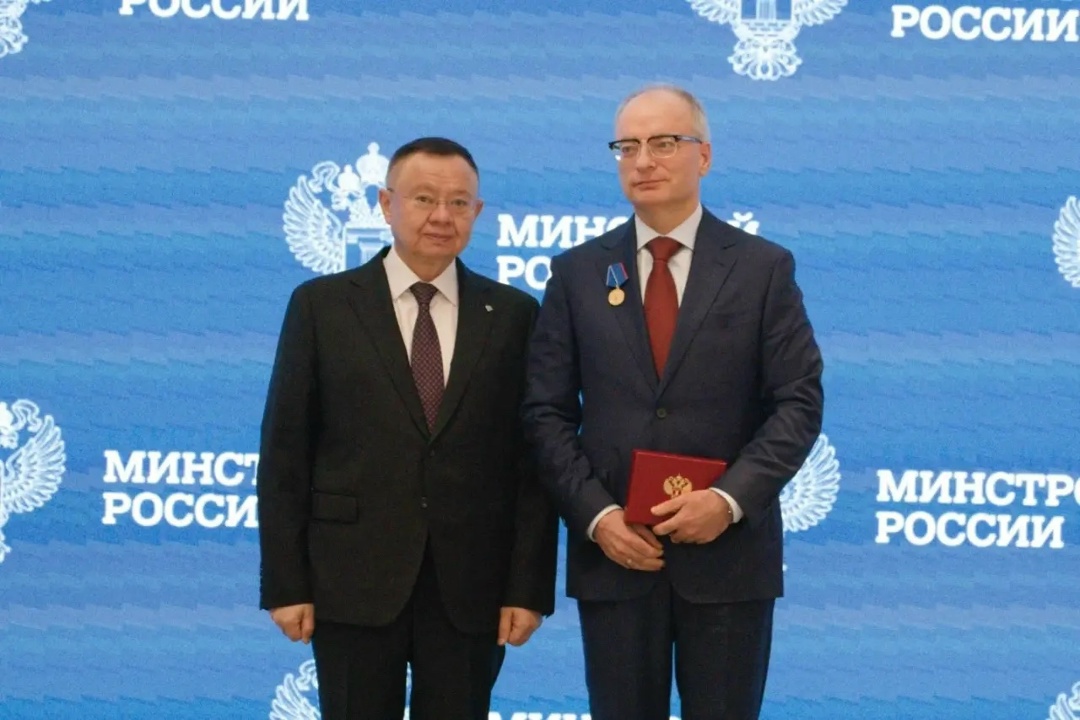 В Минстрое России прошло еженедельное оперативное совещание под председательством Министра строительства и ЖКХ РФ Ирека Файзуллина