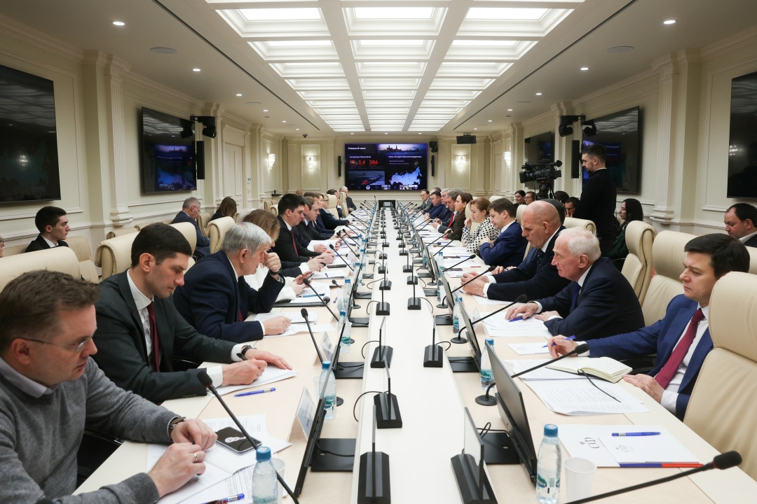 В Комитете Совета Федерации по международным делам состоялся круглый стол «Новая геополитика в Арктике»