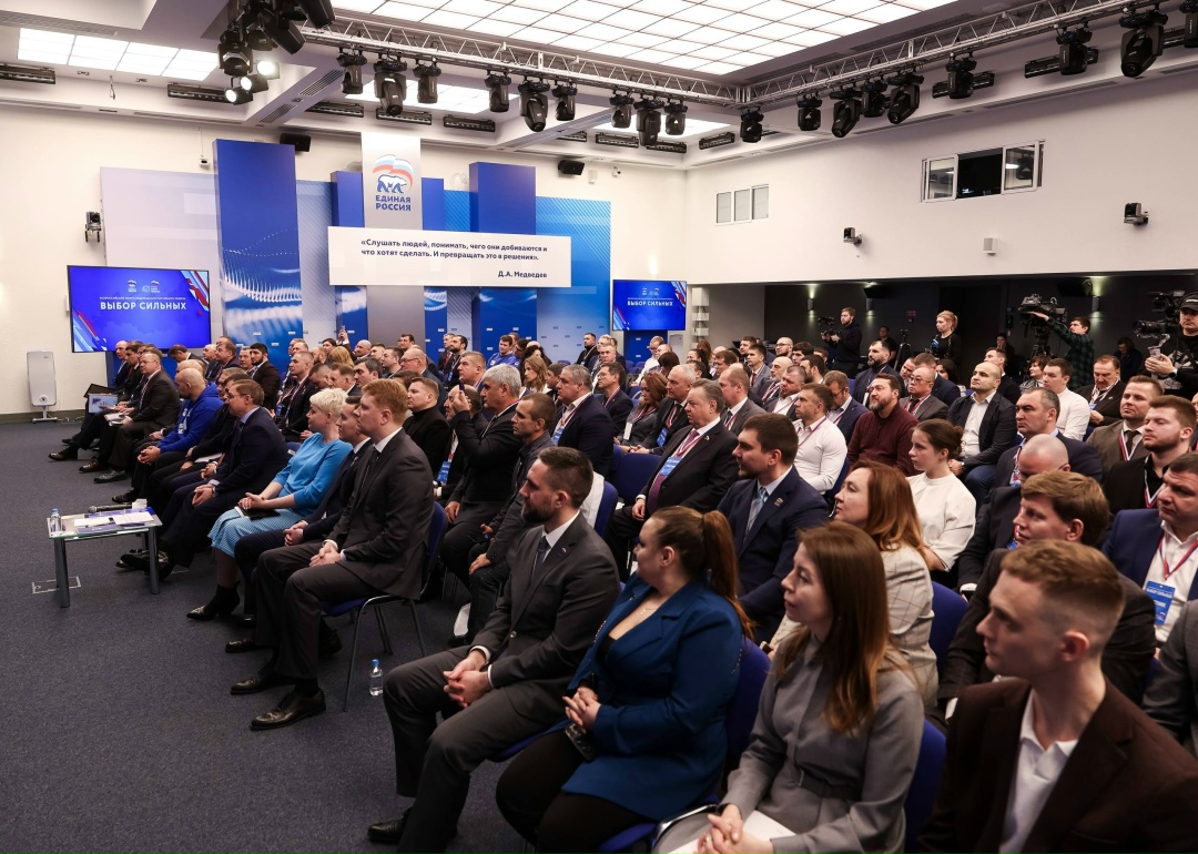 Михаил Дегтярев: В 2025 году российские борцы завоевали на чемпионатах мира и Европы 81 медаль, включая 49 золотых.