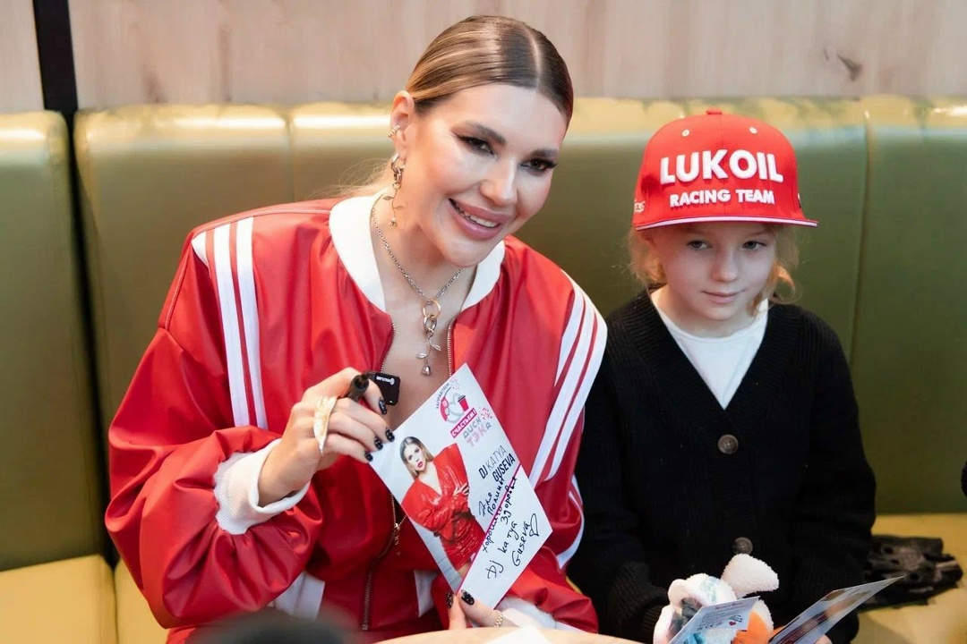 В светской хронике: «ДискоТЭКа» на АЗС ЛУКОЙЛа