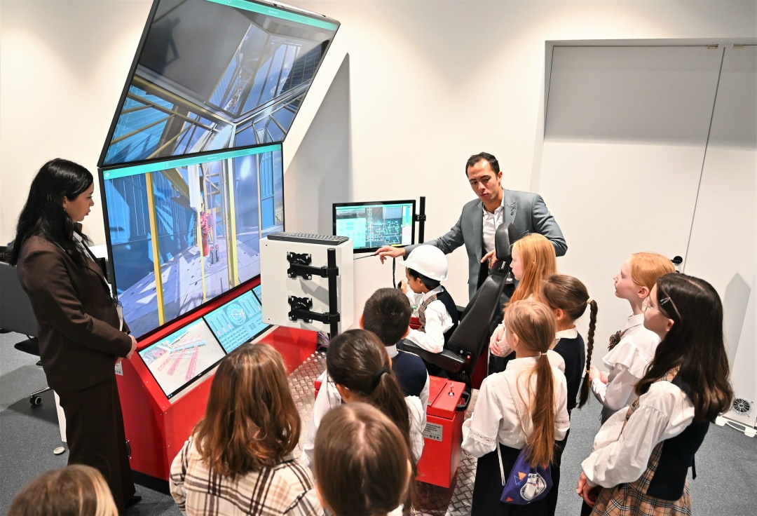 Ключ к энергии будущего Высшая школа нефти на несколько дней стала одной из площадок Международного фестиваля «НАУКА 0+» — масштабного события, направленного…