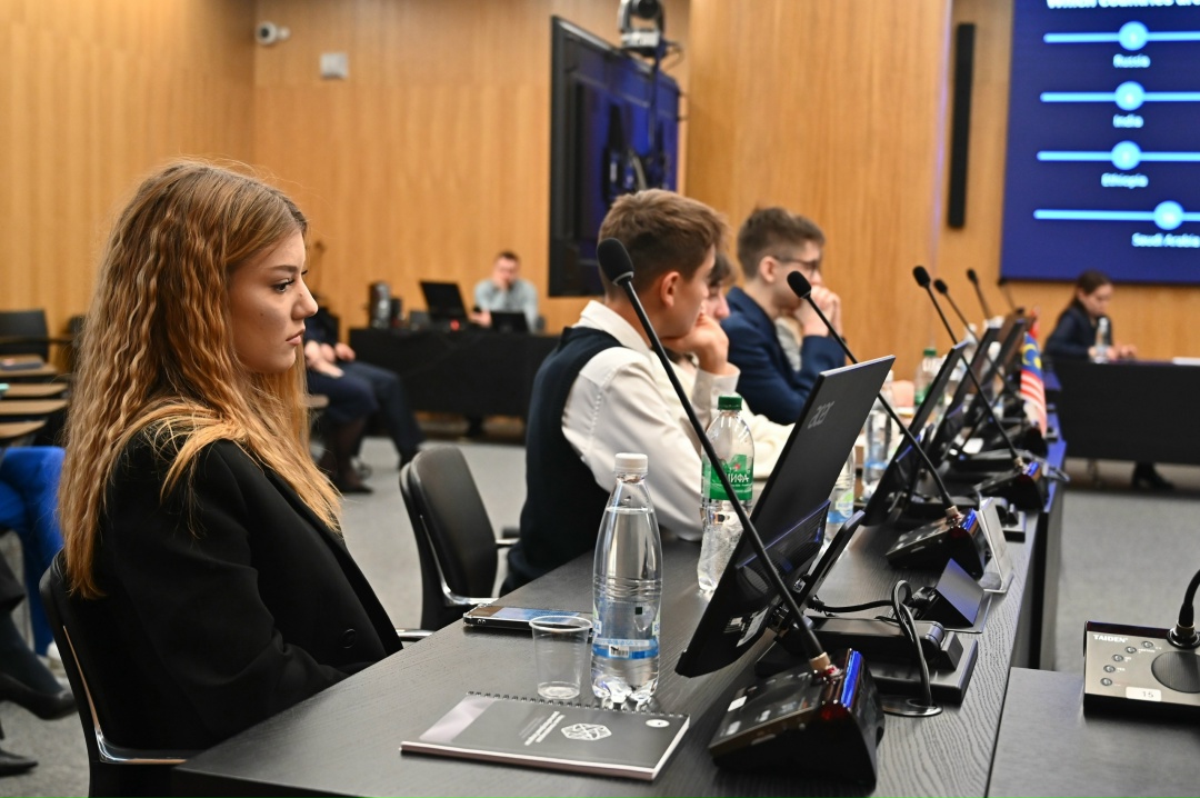 Ключ к энергии будущего Высшая школа нефти на несколько дней стала одной из площадок Международного фестиваля «НАУКА 0+» — масштабного события, направленного…