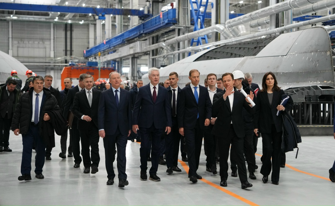 Денис Мантуров принял участие в открытии Московской верфи.