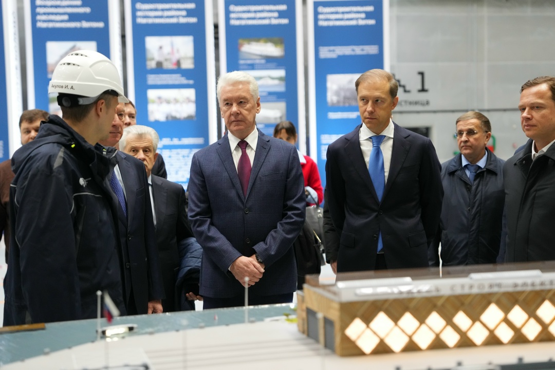Денис Мантуров принял участие в открытии Московской верфи.