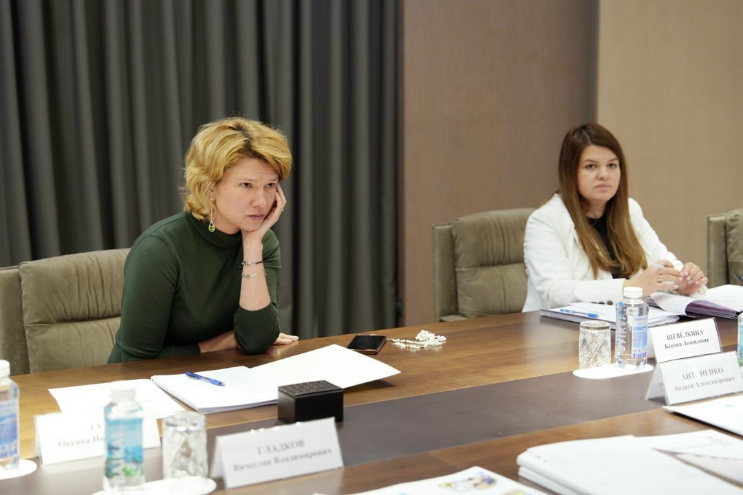 В Минсельхозе прошла рабочая встреча Оксаны Лут и губернатора Белгородской области Вячеслава Гладкова