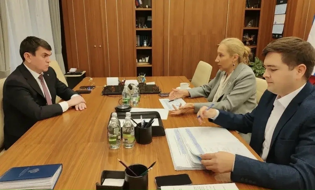 В Минстрое России обсудили реализацию социальных объектов Еврейской автономной области