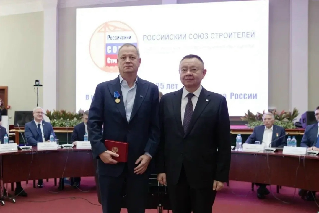 Глава Минстроя России принял участие в итоговом заседании Совета Российского союза строителей