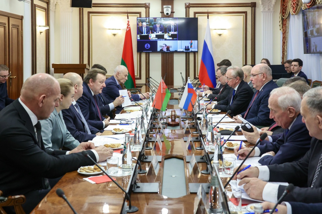 Григорий Карасин: Постоянный диалог российских и белорусских парламентариев работает на углубление двустороннего сотрудничества