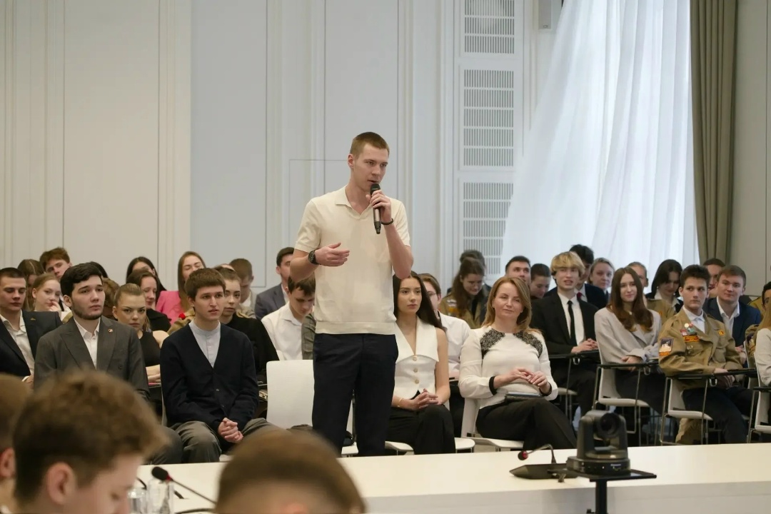 В Минстрое России состоялось совещание по вопросам взаимодействия с Федеральным агентством по делам молодежи