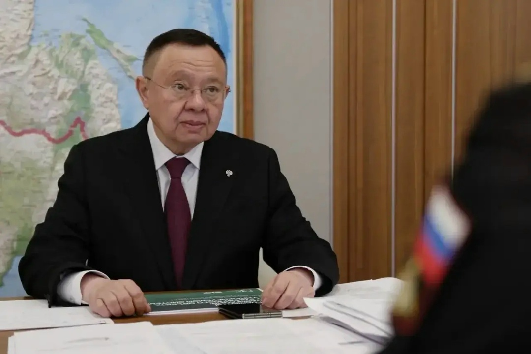 Министр строительства и ЖКХ РФ Ирек Файзуллин провел рабочую встречу с вице-адмиралом Виктором Калгановым