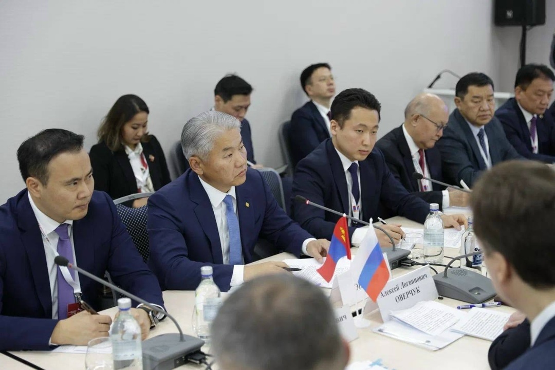 Алексей Оверчук принял участие в первом Форуме регионов России и Монголии.