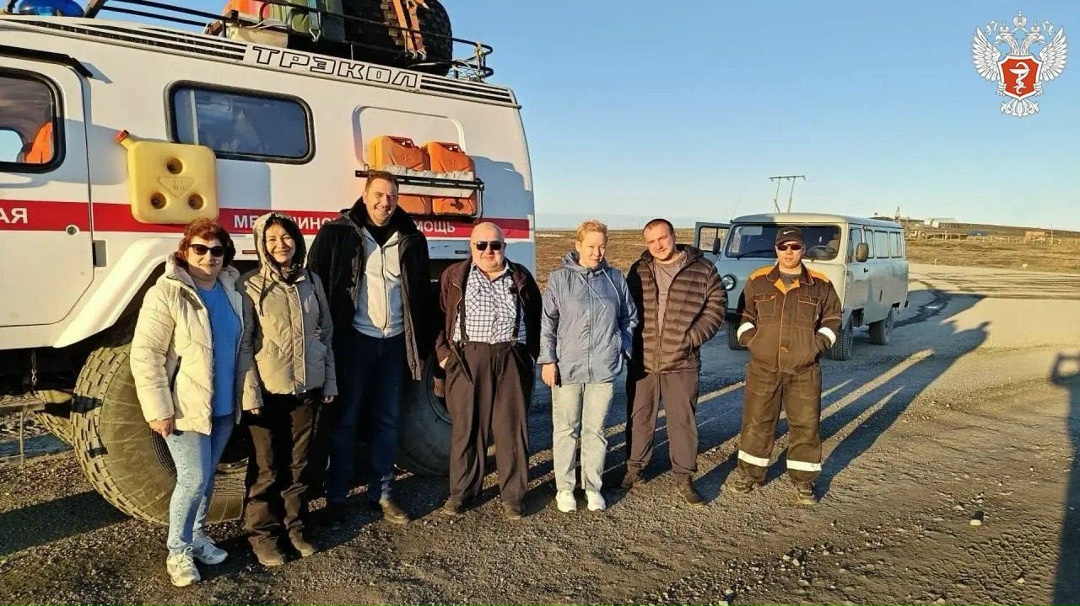 Врачи на Чукотке провели выездной осмотр работников оленеводческой бригады