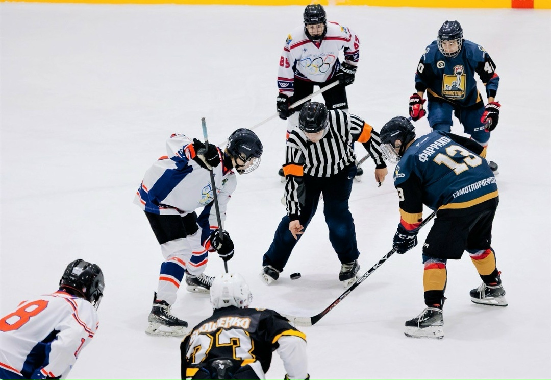 Всем хоккей! «Роснефть» поддерживает хоккей по всей стране