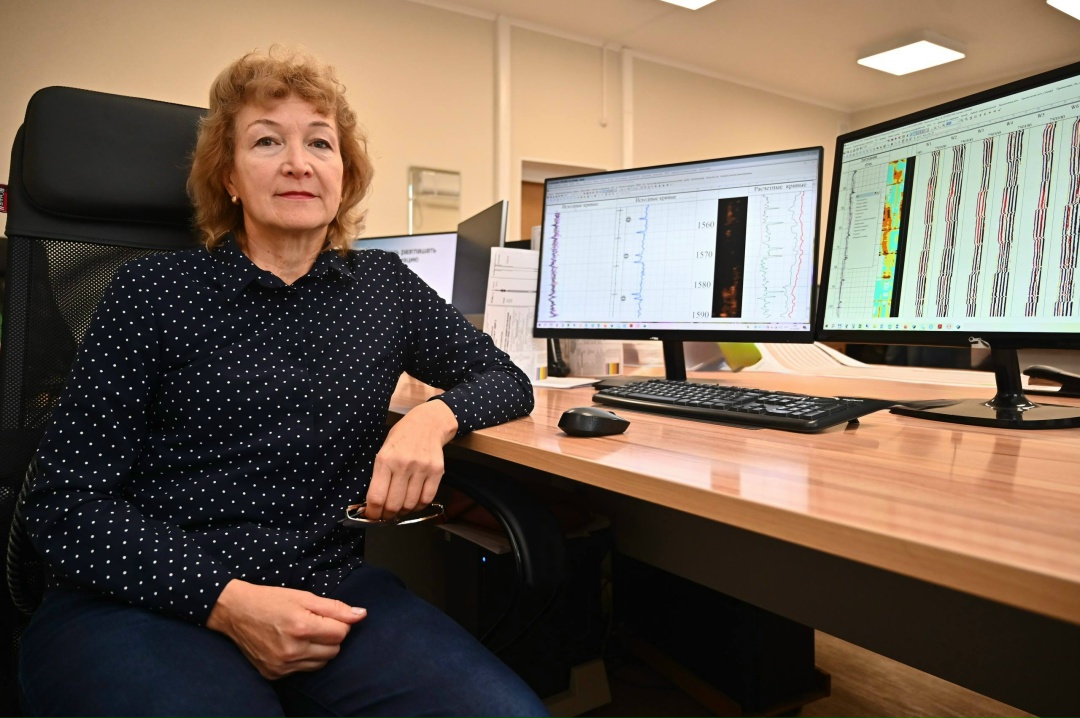 Первый день зимы встречаем вместе с Эльмирой Тазеевой — ведущим геофизиком геологического центра «ТНГ-АлГИС»