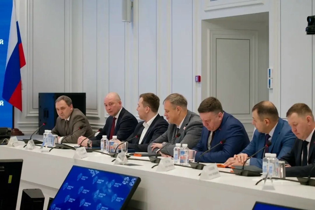 В Минстрое России стартовала стажировка участников второго потока программы обучения кадров «Время героев»