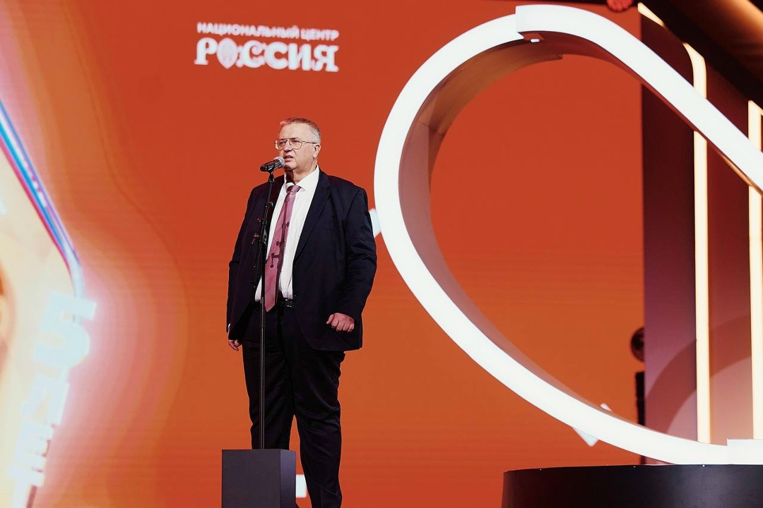 Татьяна Голикова, Дмитрий Чернышенко и Алексей Оверчук наградили лауреатов международной премии #МЫВМЕСТЕ