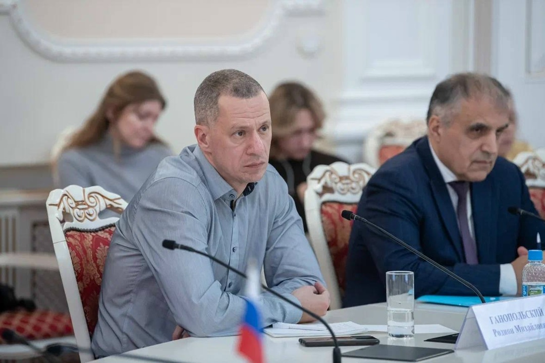 Глава Минобрнауки Валерий Фальков обсудил с заведующими кафедрами совершенствование приема и обучения на инженерных специальностях.