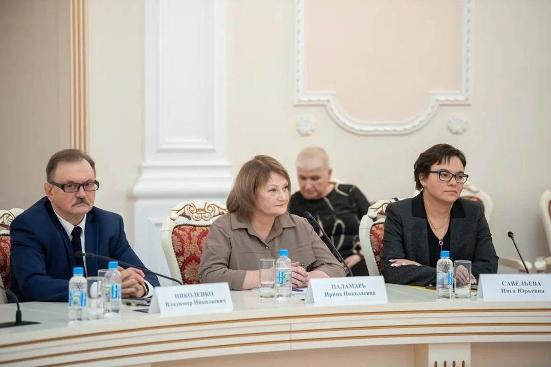 Глава Минобрнауки Валерий Фальков обсудил с заведующими кафедрами совершенствование приема и обучения на инженерных специальностях.