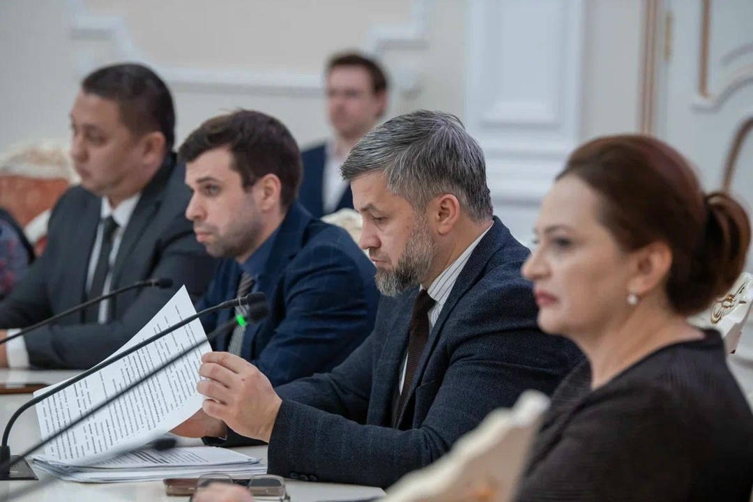 Глава Минобрнауки Валерий Фальков обсудил с заведующими кафедрами совершенствование приема и обучения на инженерных специальностях.