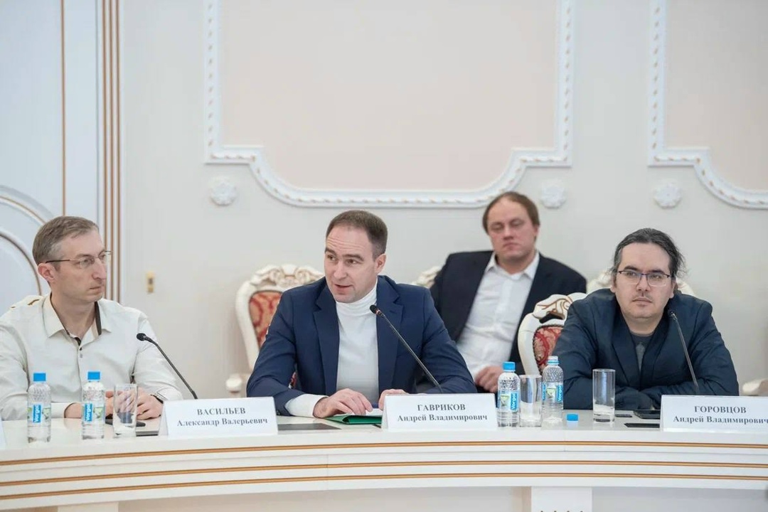 Глава Минобрнауки Валерий Фальков обсудил с заведующими кафедрами совершенствование приема и обучения на инженерных специальностях.