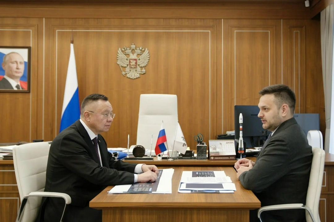 В Минстрое России обсудили развитие кадрового потенциала строительной отрасли и реализацию объектов образования