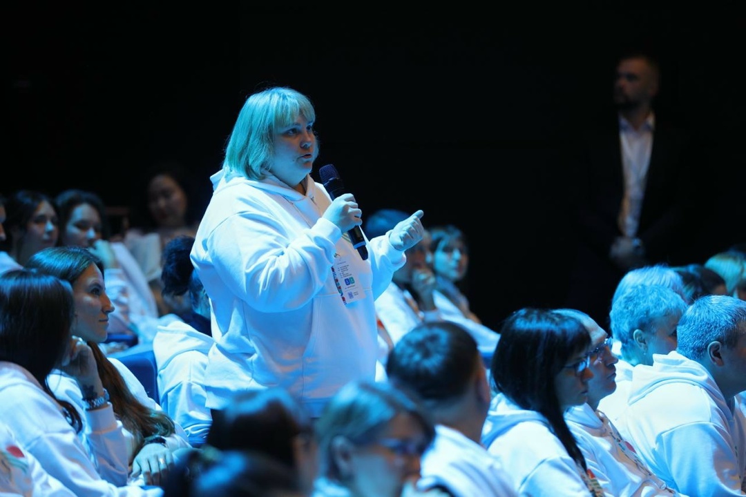 Есть люди, которым добро по плечу. В трудную минуту они приходят на помощь и не остаются в стороне. Именно благодаря их неравнодушию наш мир становится лучше