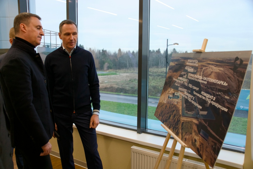 Дмитрий Патрушев посетил с рабочей поездкой Ленинградскую область.