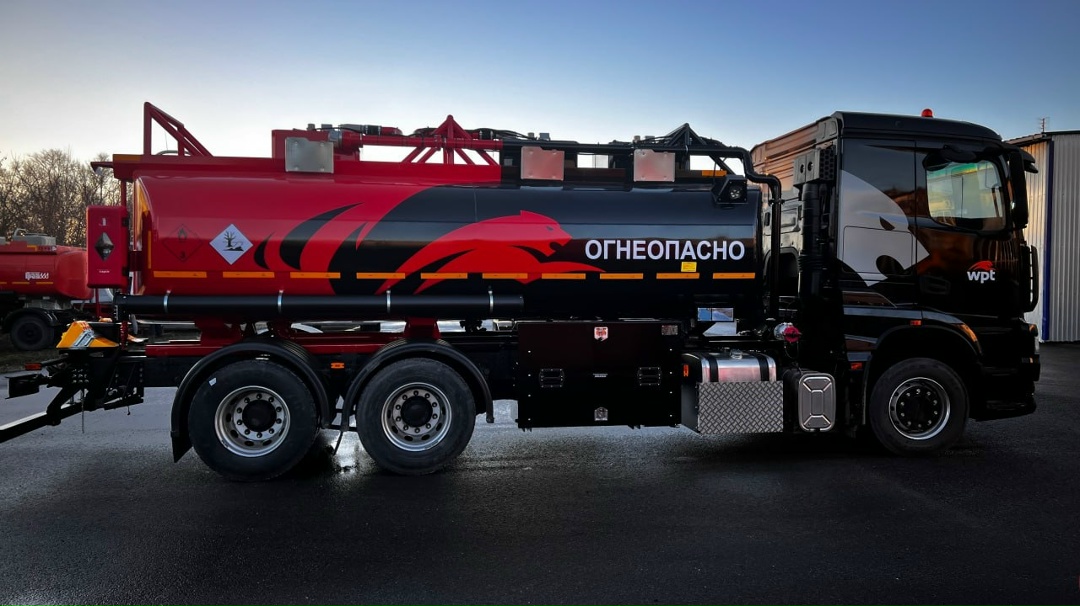 КАМАЗ представил новый топливозаправщик с высокой грузоподъемностью