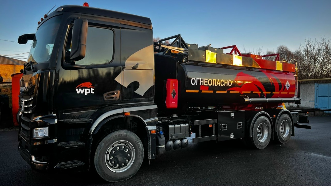 КАМАЗ представил новый топливозаправщик с высокой грузоподъемностью