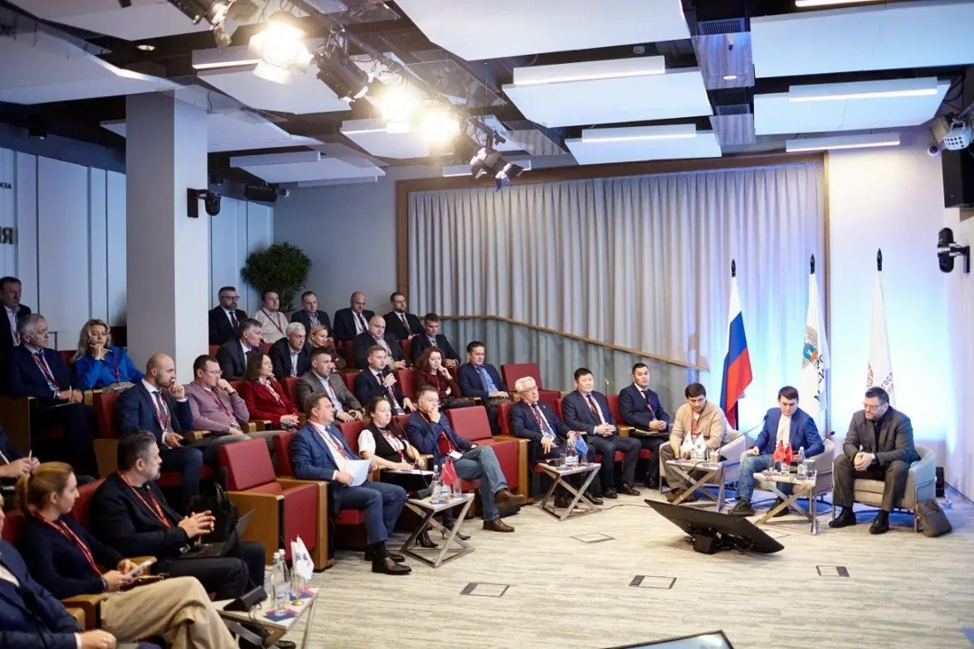 Для представителей региональных строительных комплексов прошла стратегическая сессия