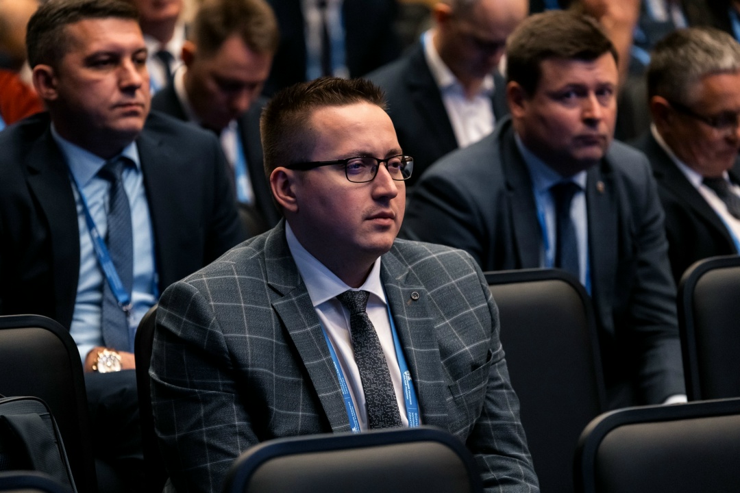 Алексей Шило принял участие в открытом диалоге на форуме-выставке муниципальных практик «Большие решения малой родины»