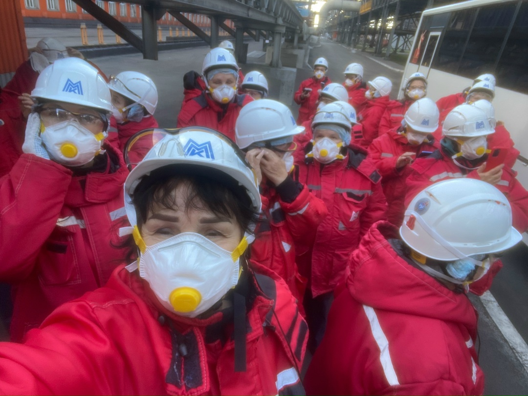 Недавно в сети появилось тёплое и очень искреннее сообщение от участницы экскурсии по ММК Риммы Хаялиевой - человека, который когда-то сам работал в первом…