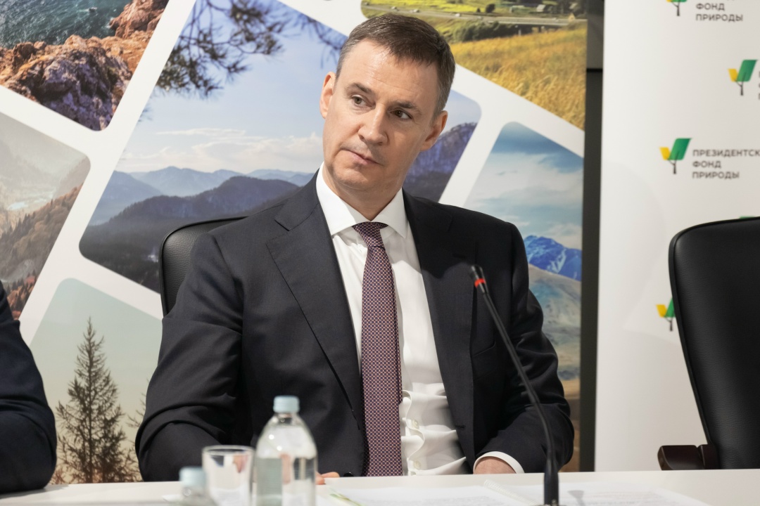 Дмитрий Патрушев встретился с победителями первого конкурса грантов Президентского фонда природы.