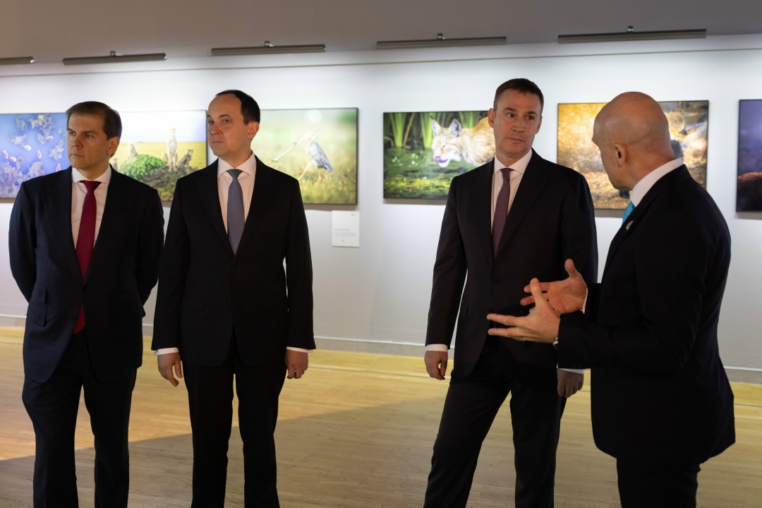 Дмитрий Патрушев встретился с победителями первого конкурса грантов Президентского фонда природы.