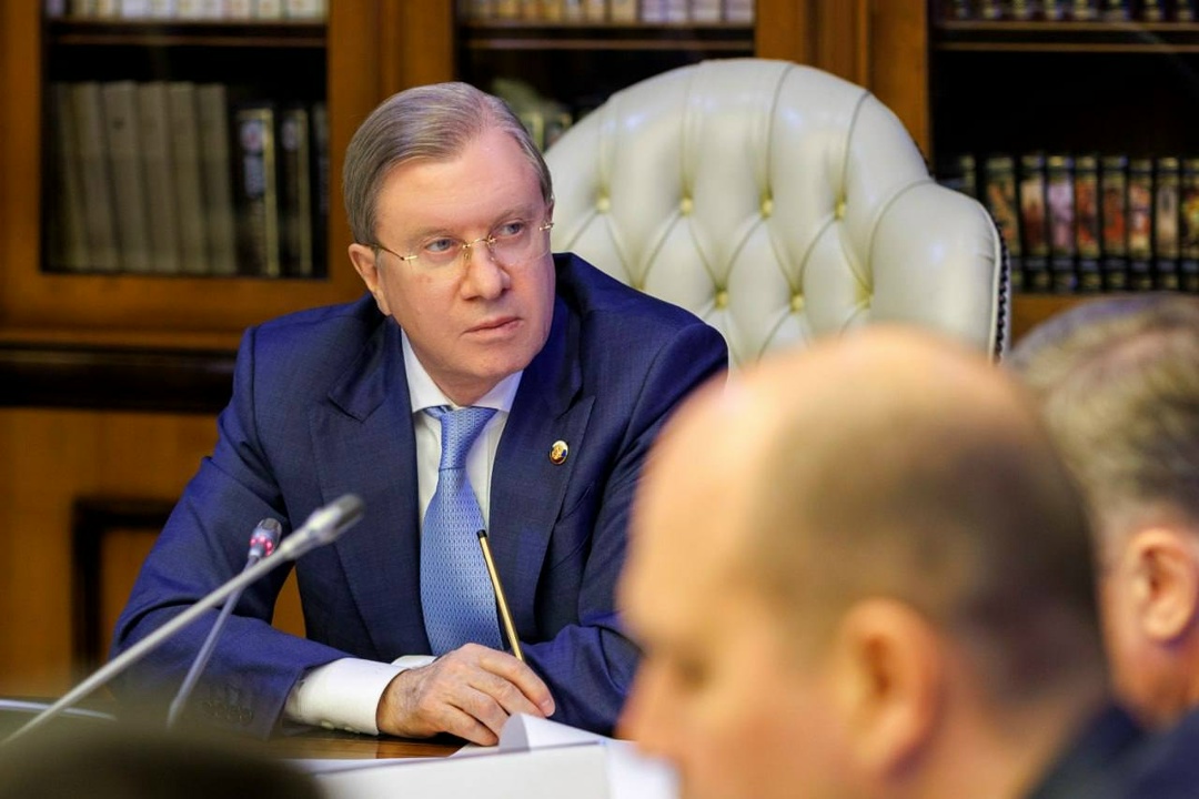 Виталий Савельев провел совещание по развитию беспилотного транспорта.